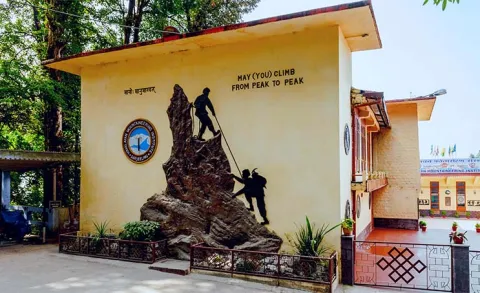 Himalayan Mountaineering Institute (HMI)