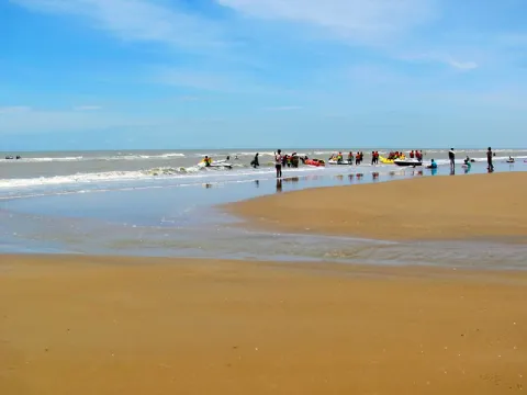beach-listing.webp