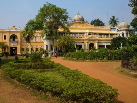 jhargram-raj-palace-listing.webp